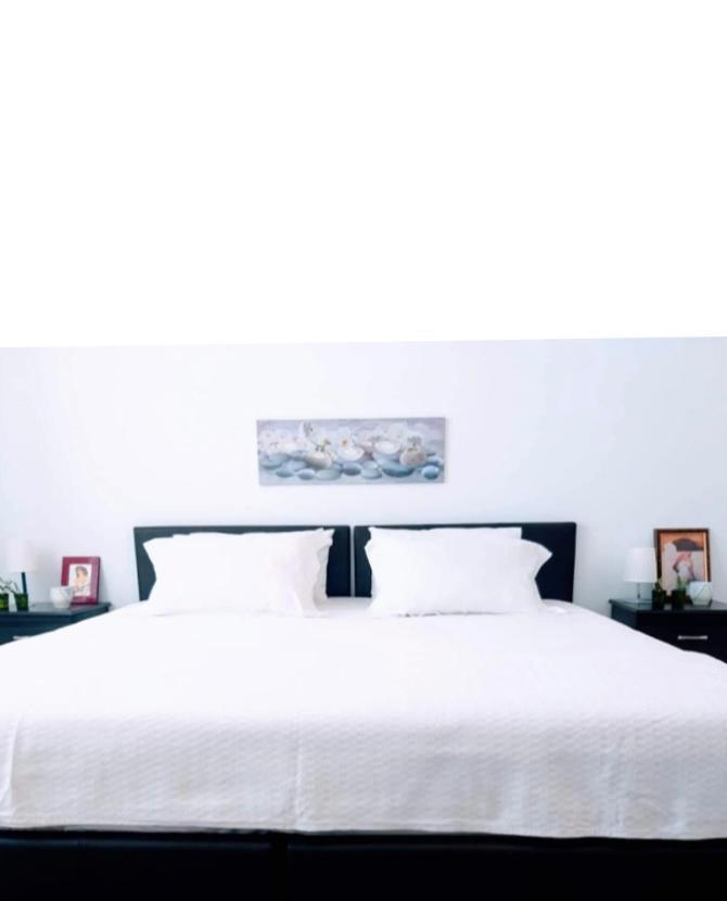 Iraa'S Apartment Sarande Luaran gambar