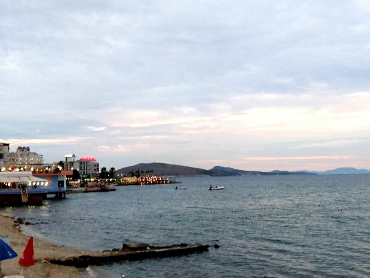 Iraa'S Apartment Sarande Luaran gambar